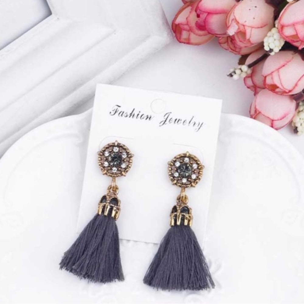 New Gray Tassel Earrings - Picture 2 of 3